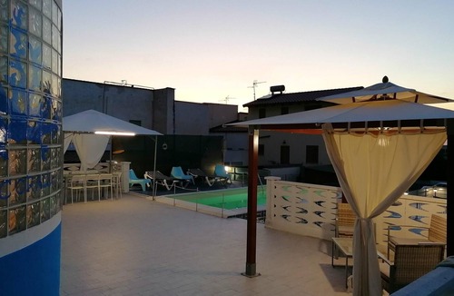 Alcamo Marina Villa | Homerez - Big villa for 10 ppl. with swimming-pool and sea view at Alcamo Marina