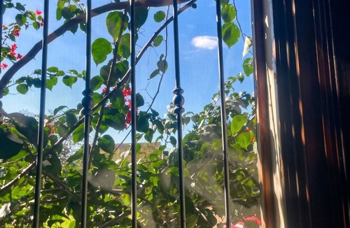 Vittoria House | Homerez - Charming House in Vittoria with Garden
