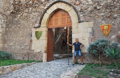 Milazzo House | Homerez - Charming Milazzo House for 6 Guests