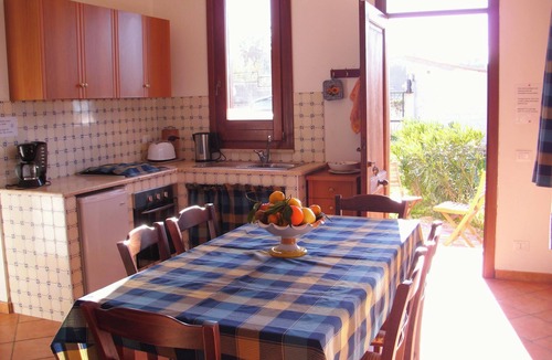 Balestrate Villa | Homerez - Charming Villa in Balestrate with Garden