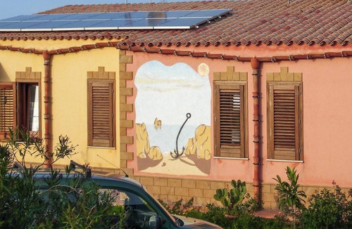 Balestrate Villa | Homerez - Charming Villa in Balestrate with Garden