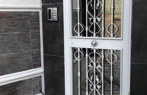 Barra Apartment | Homerez - Cosy Apartment in Napoli with Garden