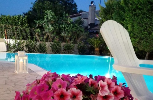 Ragusa Villa | Homerez - Villa 15 km away from the beach for 5 ppl. with shared pool at Ragusa