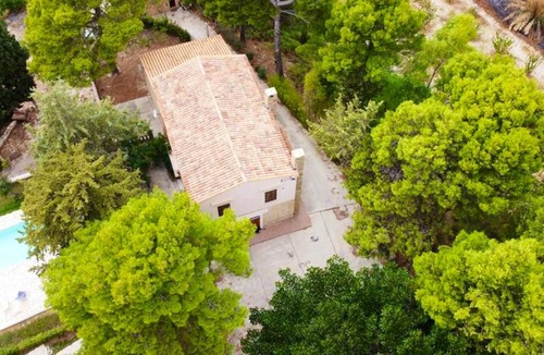 Salemi Villa | Homerez - Villa 15 km from the beach for 8 pers. with pool in Trapani