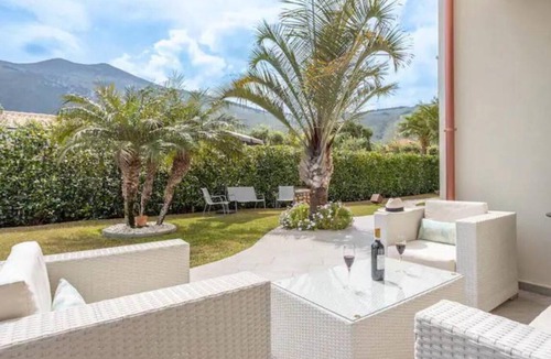 Castellammare del Golfo Villa | |Hot whirlpool|Private|Wi-fi|BBQ by Proger