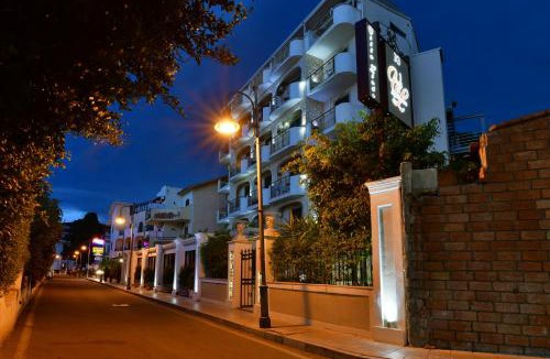 Recanati Hotel | Hotel & Apartments Villa Linda