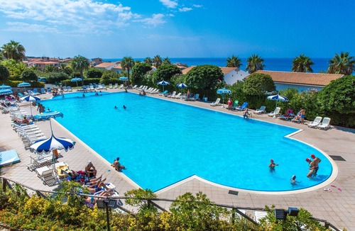 Bonifati Apartment | Hotel Club Residence Martinica