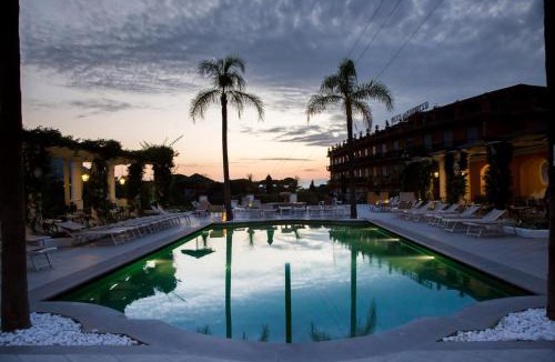 Castellammare di Stabia Hotel | Hotel dei Congressi