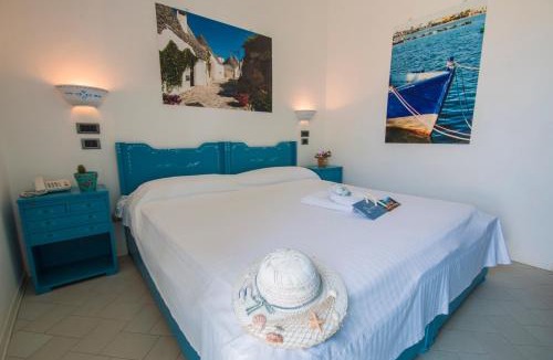 Castro Marina Hotel | Hotel La Roccia