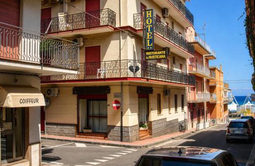 Giardini Naxos Hotel | Hotel La Rusticana