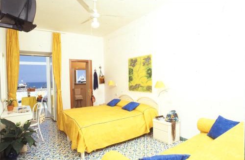 Lacco Ameno Hotel | Hotel La Sirenella