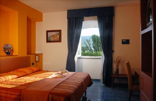 Procida Hotel | Hotel La Tonnara