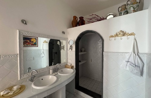 Panarea Hotel | Hotel Lisca Bianca