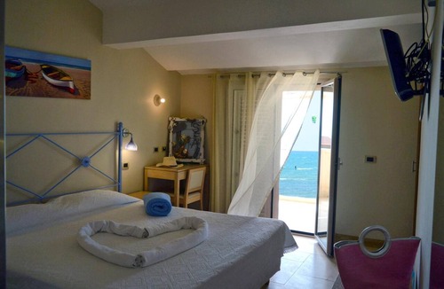 Caucana-finaiti-casuzze-finaiti Nord Hotel | Hotel Mar & Sol