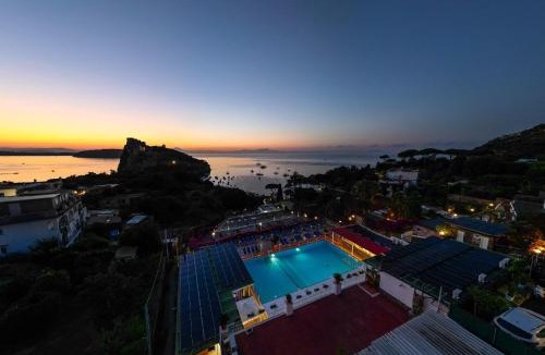 Ischia Ponte Hotel | Hotel Parco Cartaromana