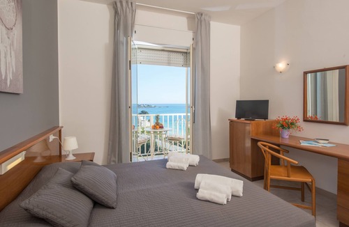 Noto Marina Hotel | Hotel President Sea Palace