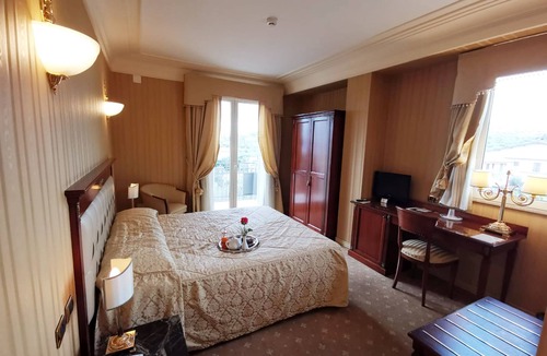 Santa Maria di Licodia Hotel | Hotel Ristorante Paradise