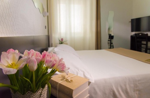 Nocera Inferiore Hotel | Hotel Santa Chiara