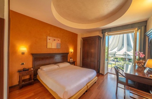 Syracuse Hotel | Hotel Teocrito