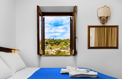 Lipari Historic Centre Hotel | Hotel Villa Cute-HVC