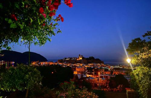 Lipari Historic Centre Hotel | Hotel Villa Diana