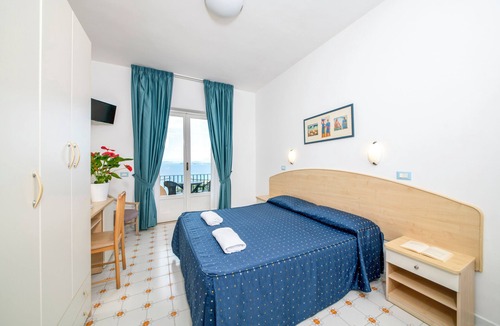 Ischia Hotel | Hotel Villa Ireos