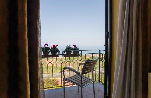 Altavilla Milicia Hotel | Hotel Villa Mare