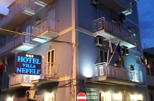 Giardini Naxos Hotel | Hotel Villa Nefele