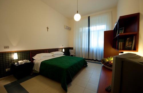 Caltagirone Hotel | Hotel Villa Sturzo