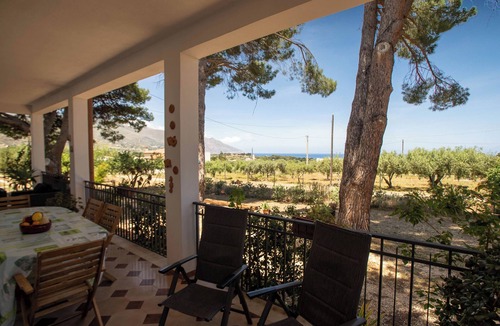 Scopello Villa | House/Villa dei Pini- Castellammare Del Golfo