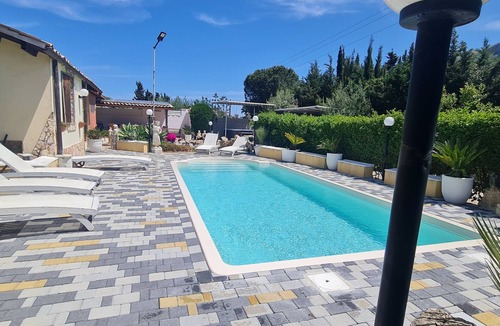 Castellammare del Golfo Villa | House/Villa Gulliver's nest, scopello, Castellammare del GolfoBig house