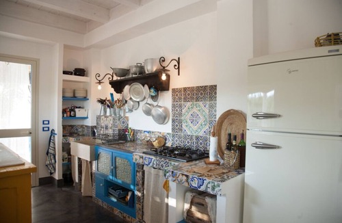 Caucana-finaiti-casuzze-finaiti Nord Villa | House with garden