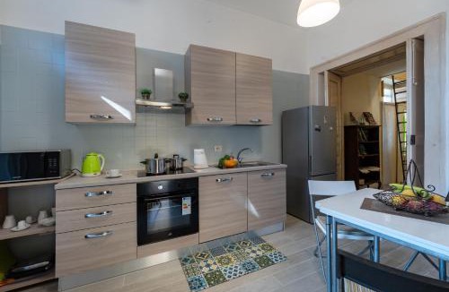 Torre Annunziata Bed & Breakfast | Il Giardino di Tonia - Oplontis Guest House - Bed & Garden -