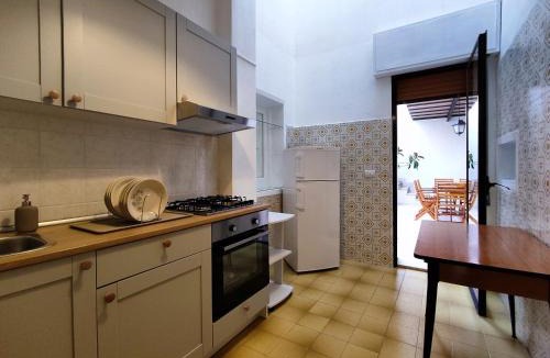 Sampieri House | Il Patio - Villa indipendente con ampio cortile e giardino interno