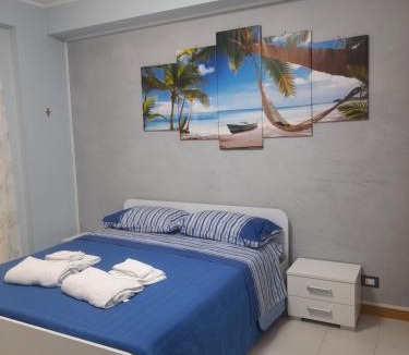 Fondachello House | In Spiaggia