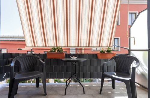 Bagnoli Apartment | Interno27 - Naples Fuorigrotta Stadium Exhibition Metro