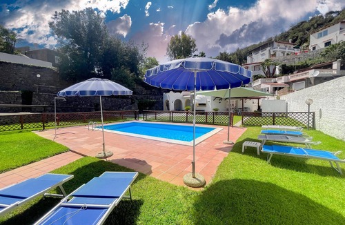 Forio Villa | Ischia Villa Caruso with pool