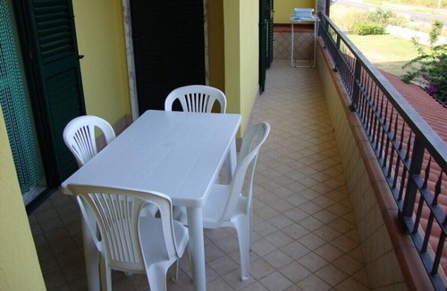 Isola di Capo Rizzuto Apartment | Island of capo rizzuto beautiful apartment in villa