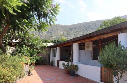 Pollara Apartment | Isola di Salina Holiday House Pollara 2/3 beds