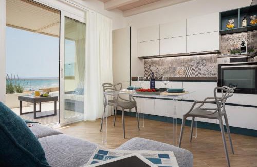 Santa Maria del Focallo House | ISULATRAVEL-House on the beach
