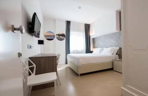 Aci Trezza Hotel | Bedroom Perfect for a Romantic Sicilian Getaway – Near Attractions