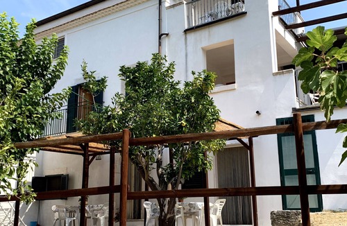Vico del Gargano Apartment | Mulberry Tree House ULIVO