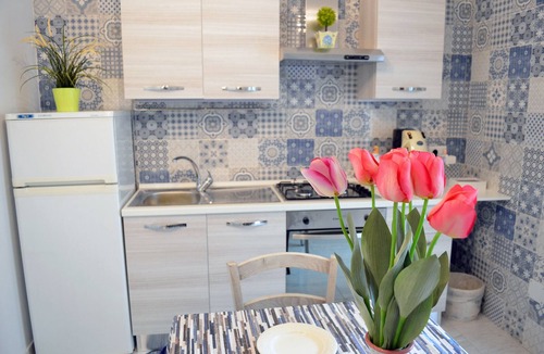 Sant'Egidio del Monte Albino Bed & Breakfast | Elegant triple room in delux apartment with parking space
