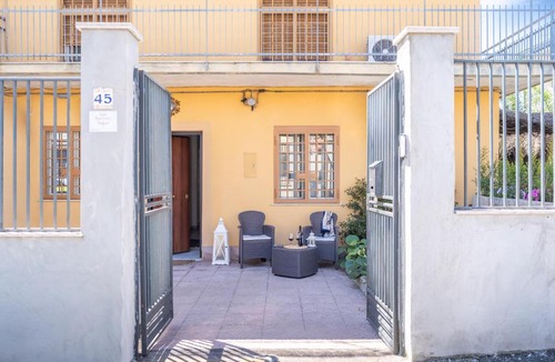 Monte Po-Nesima-San Leone-Rapisardi Apartment | Italia Apartment