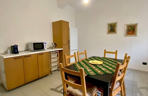 Catona House | Julia house comfortable detached building