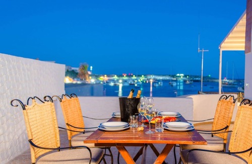Lampedusa Apartment | Kalammare 2 - Deluxe seafront Apartment