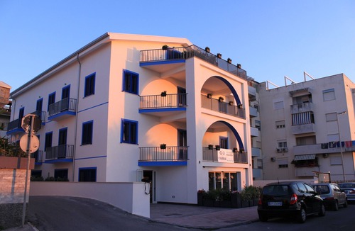 Venetico Marina House | Karma Resort