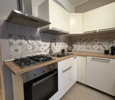 Quartieri Nuovi della Mosella Apartment | L'Angoletto in Centro