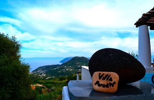 Pianoconte Apartment | La Bartola panoramic house in Villa Paradiso. Lipari