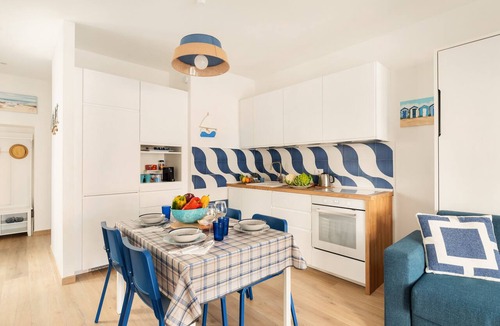 Quartiere XXXIII Lido di Ostia Ponente Apartment | La Caravella 2 :beachfront, new and charming apartment in the center.